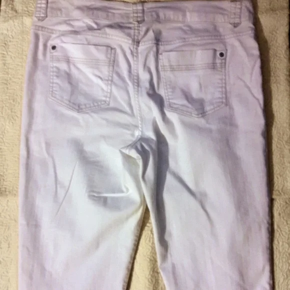 FADED GLORY White Jean Shorts, Size 14 - Picture 2 of 3